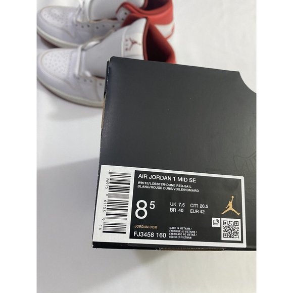 New Mens Size 8.5 White Red Nike Air Jordan 1 Mid SE Basketball Shoes FJ3458 160 main image 8